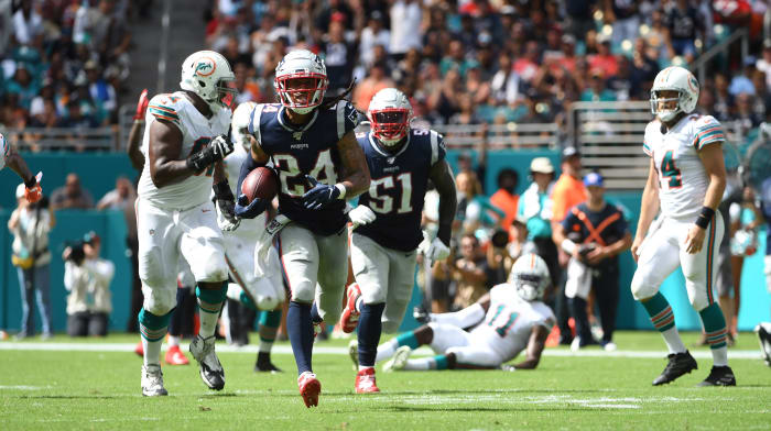 Stephon Gilmore pick-six touchdown